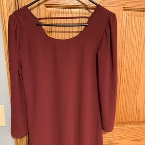 Red quarter sleeve dress